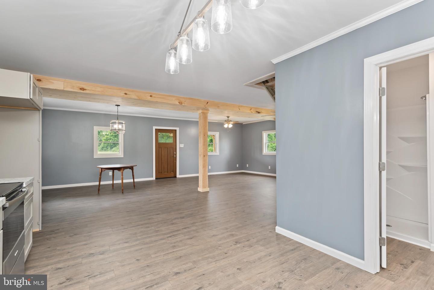 5039 Waggoners Gap Rd