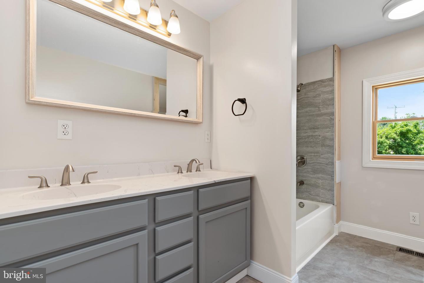 5039 Waggoners Gap Rd