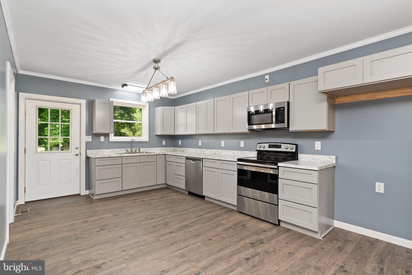 5039 Waggoners Gap Rd