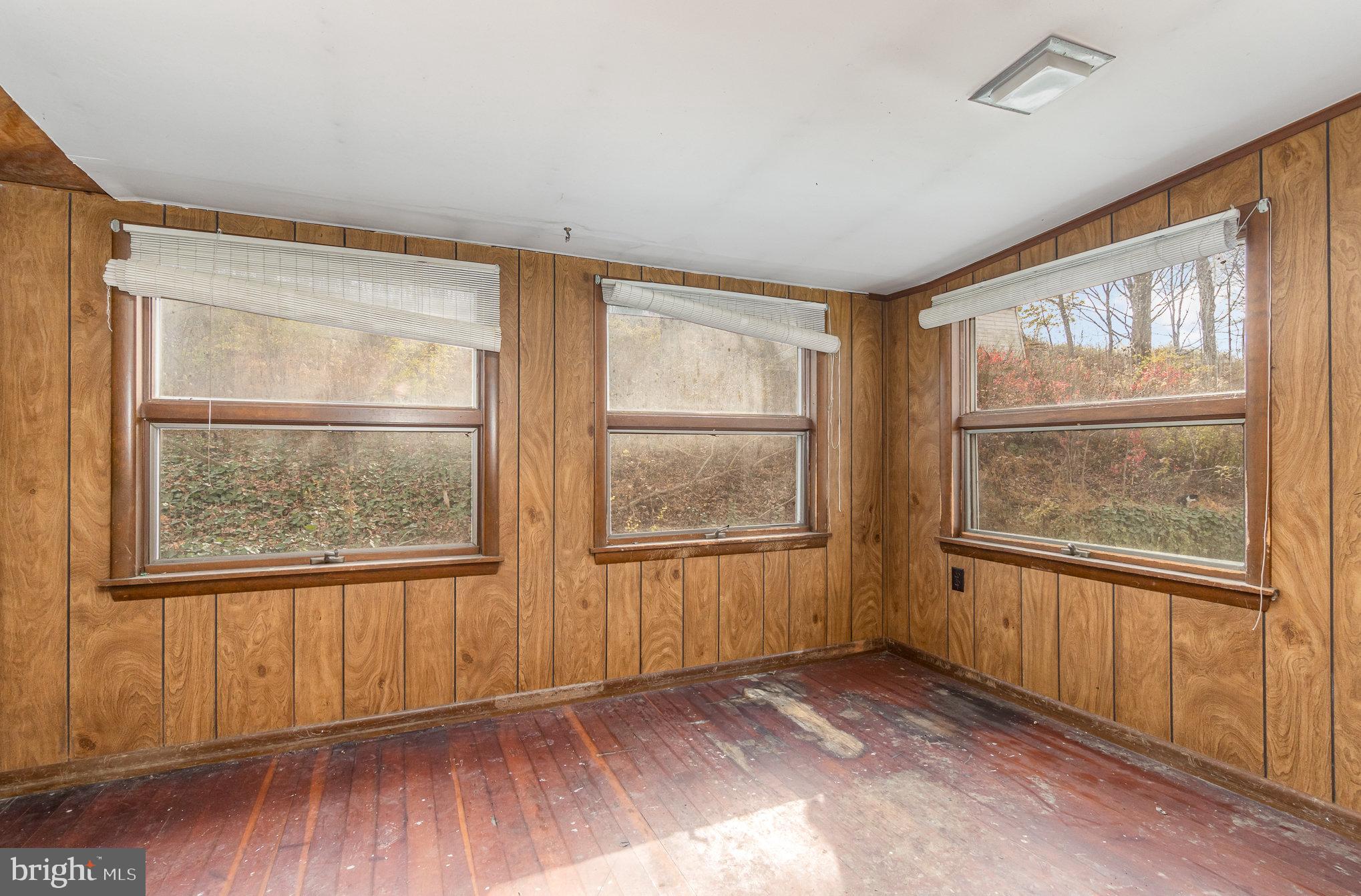 5034 Shermans Valley Rd