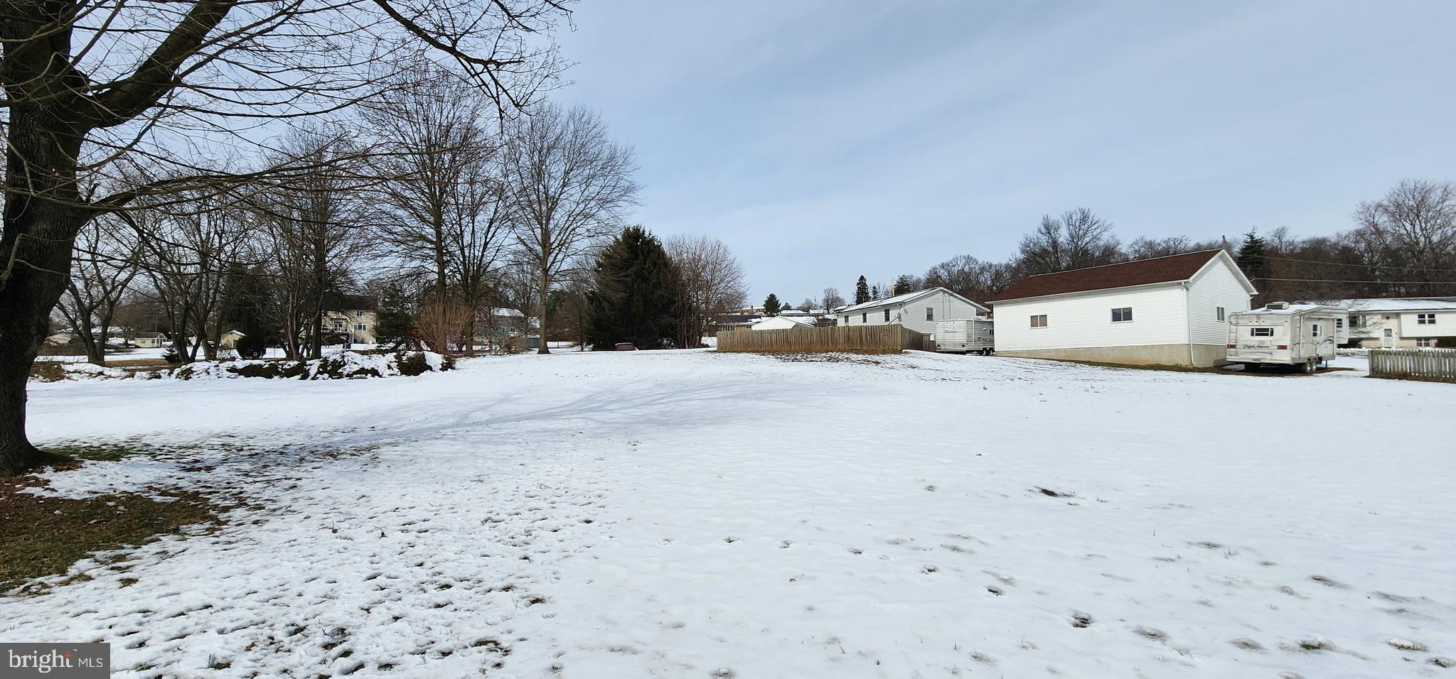 901 N Lincoln St N N