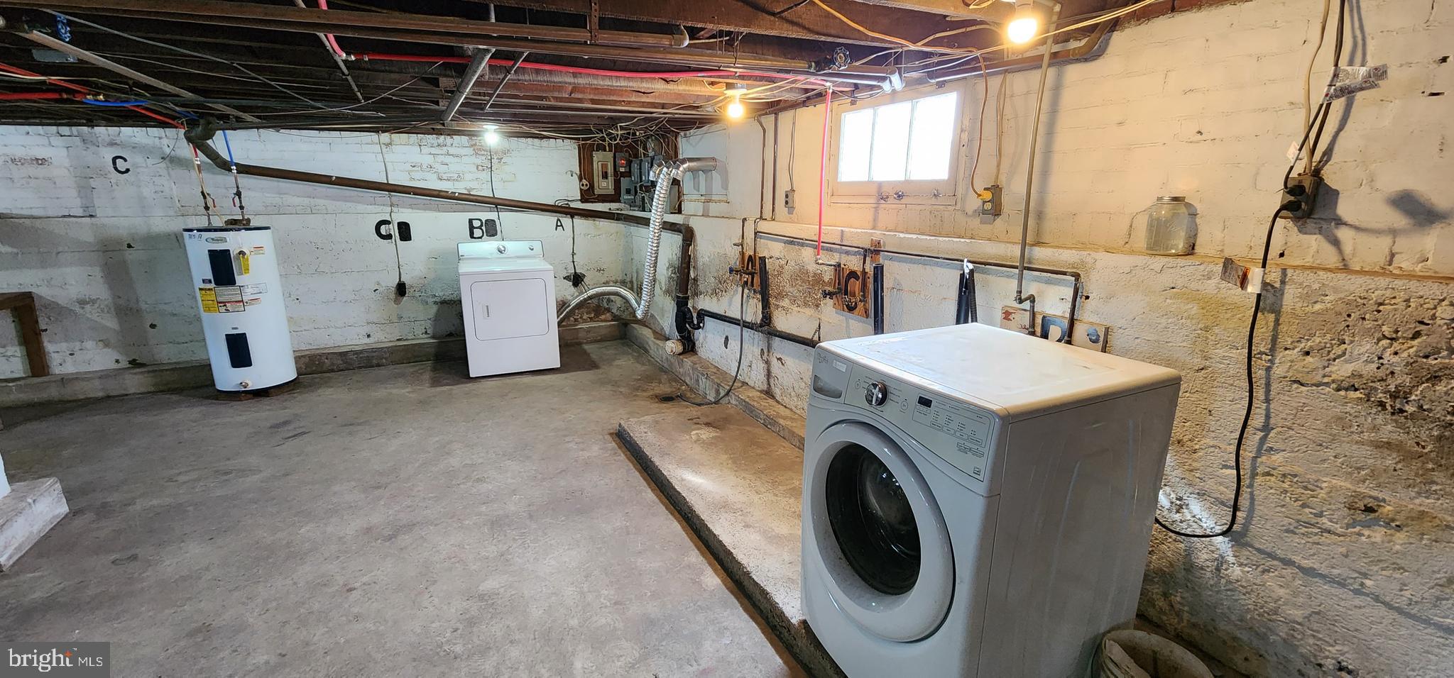 901 N Lincoln St N N