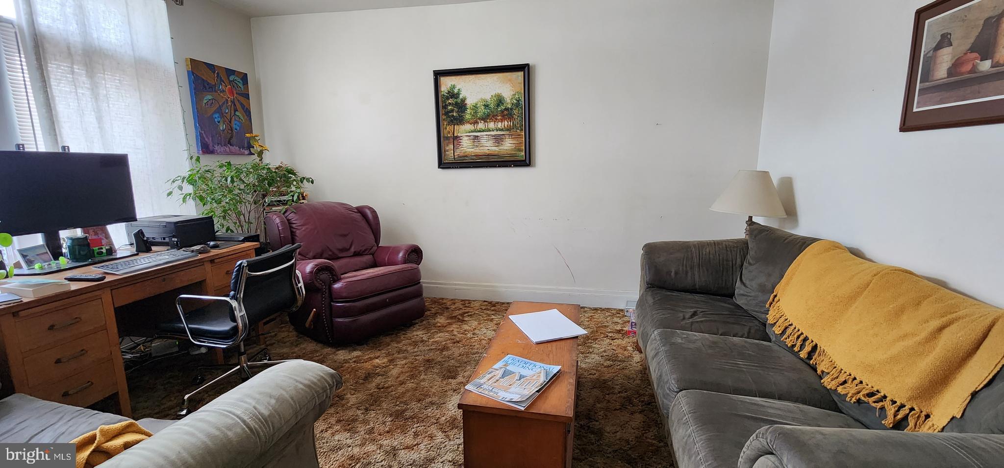 901 N Lincoln St N N