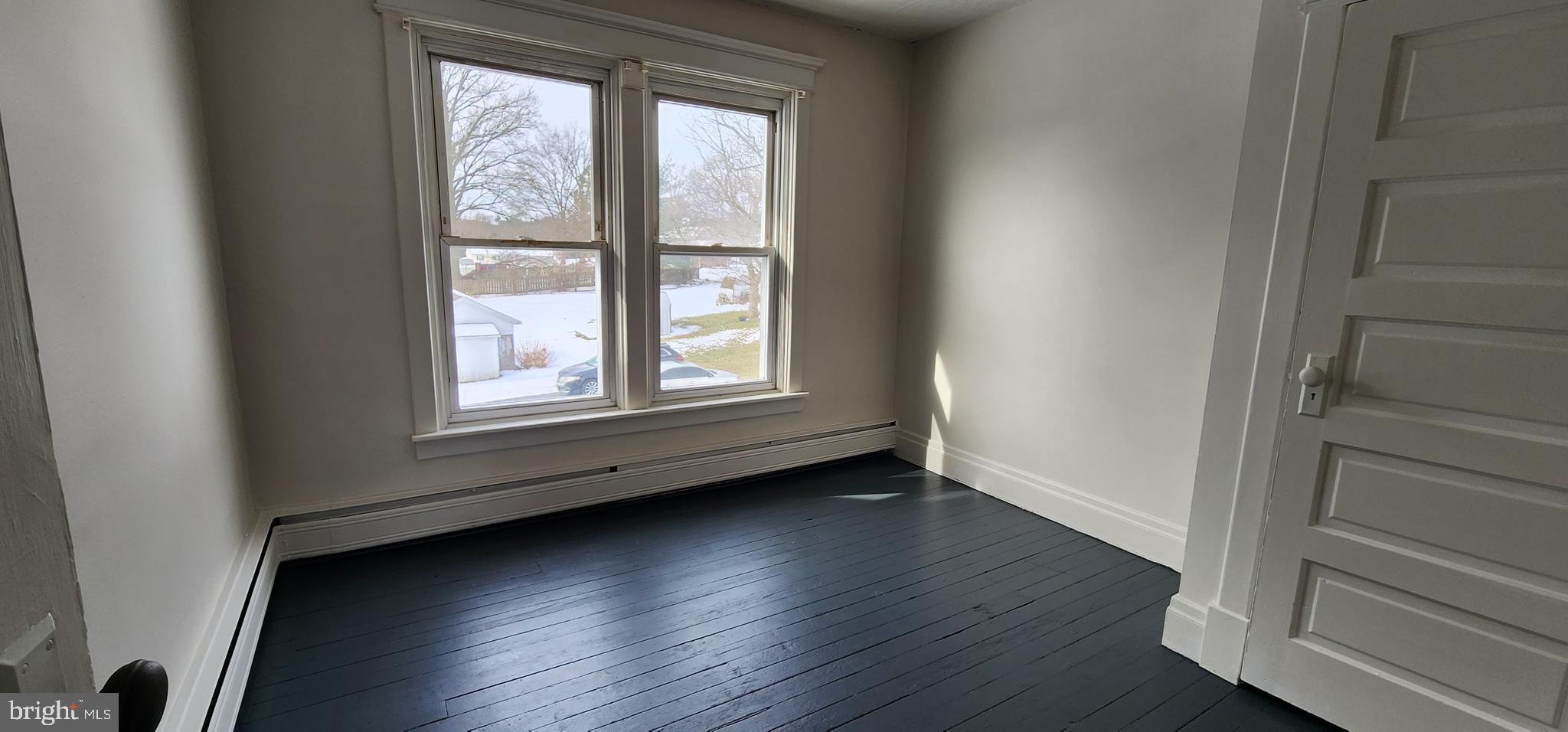 901 N Lincoln St N N