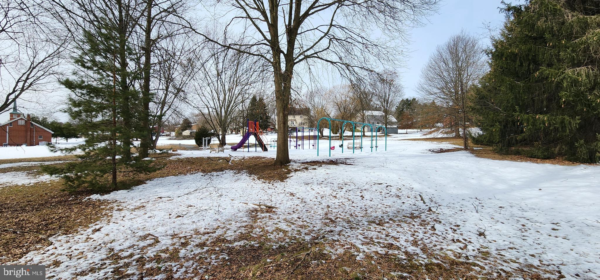 901 N Lincoln St N N