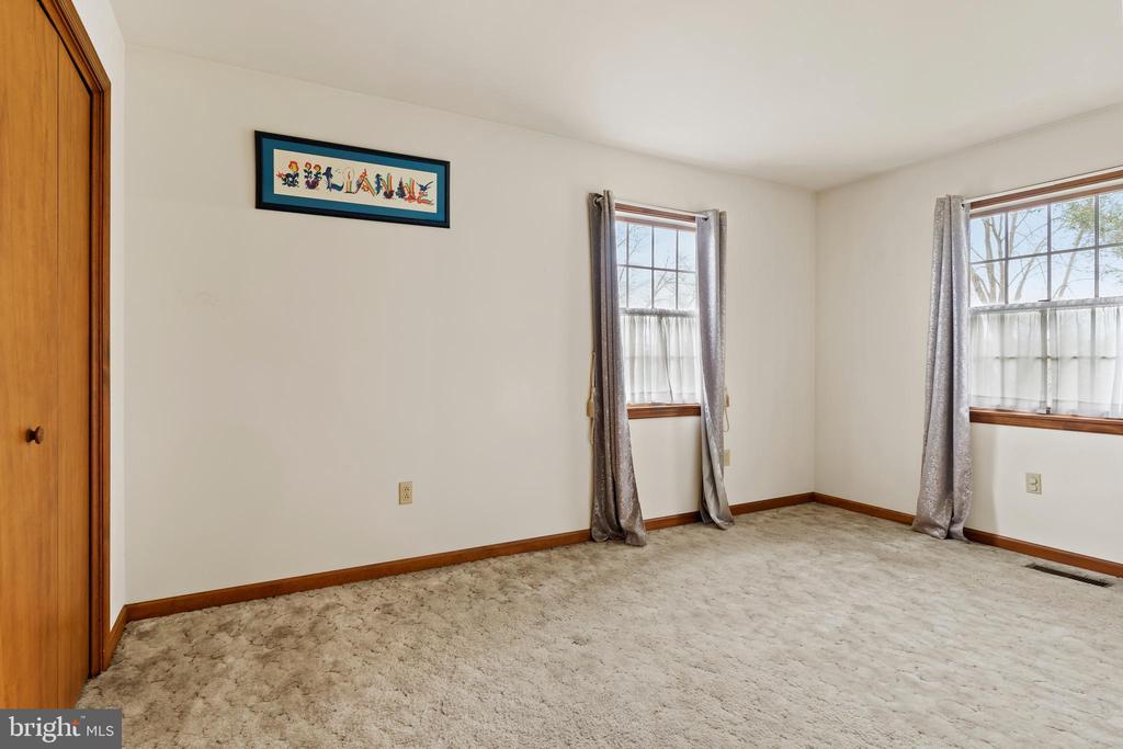 631 Newport Rd