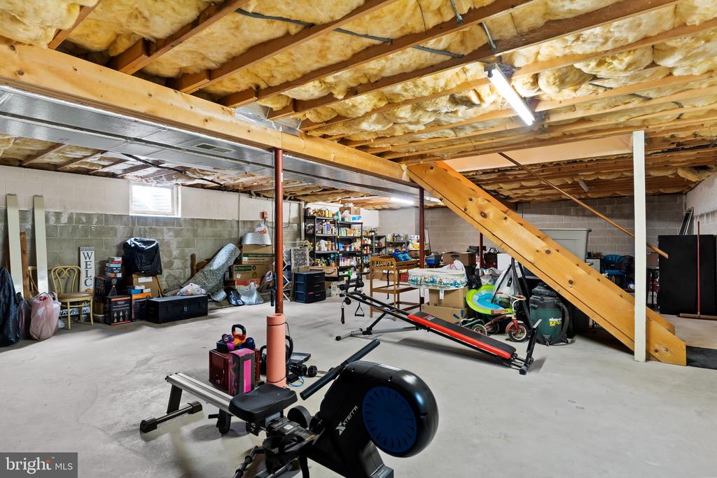 631 Newport Rd