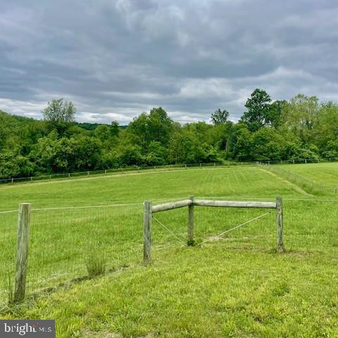 5601 Spring Rd