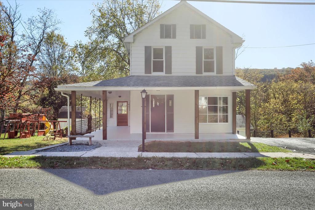 112 KINGS HIGHWAY