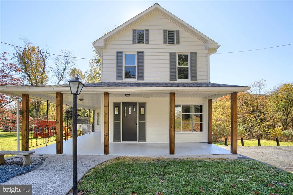 112 KINGS HIGHWAY