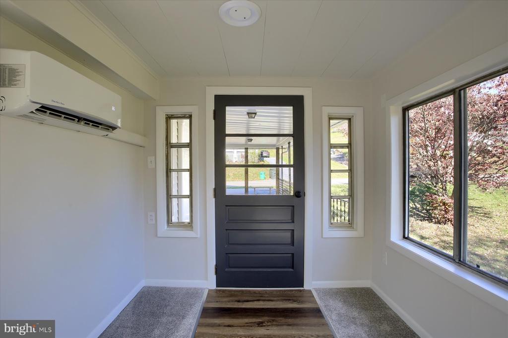 112 KINGS HIGHWAY