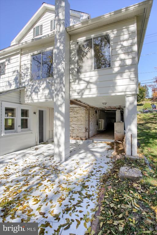 112 KINGS HIGHWAY