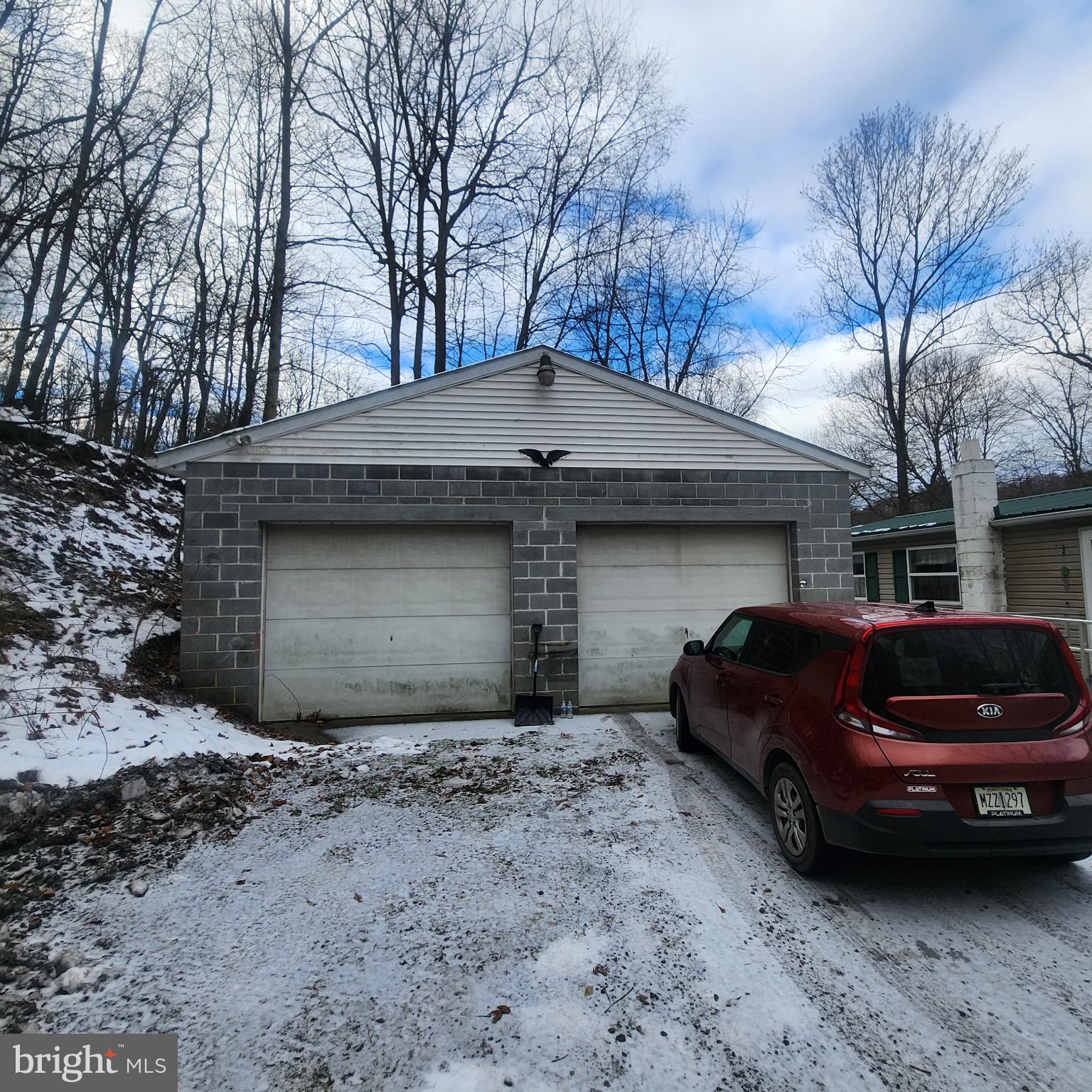 749 CLOUSER HOLLOW ROAD