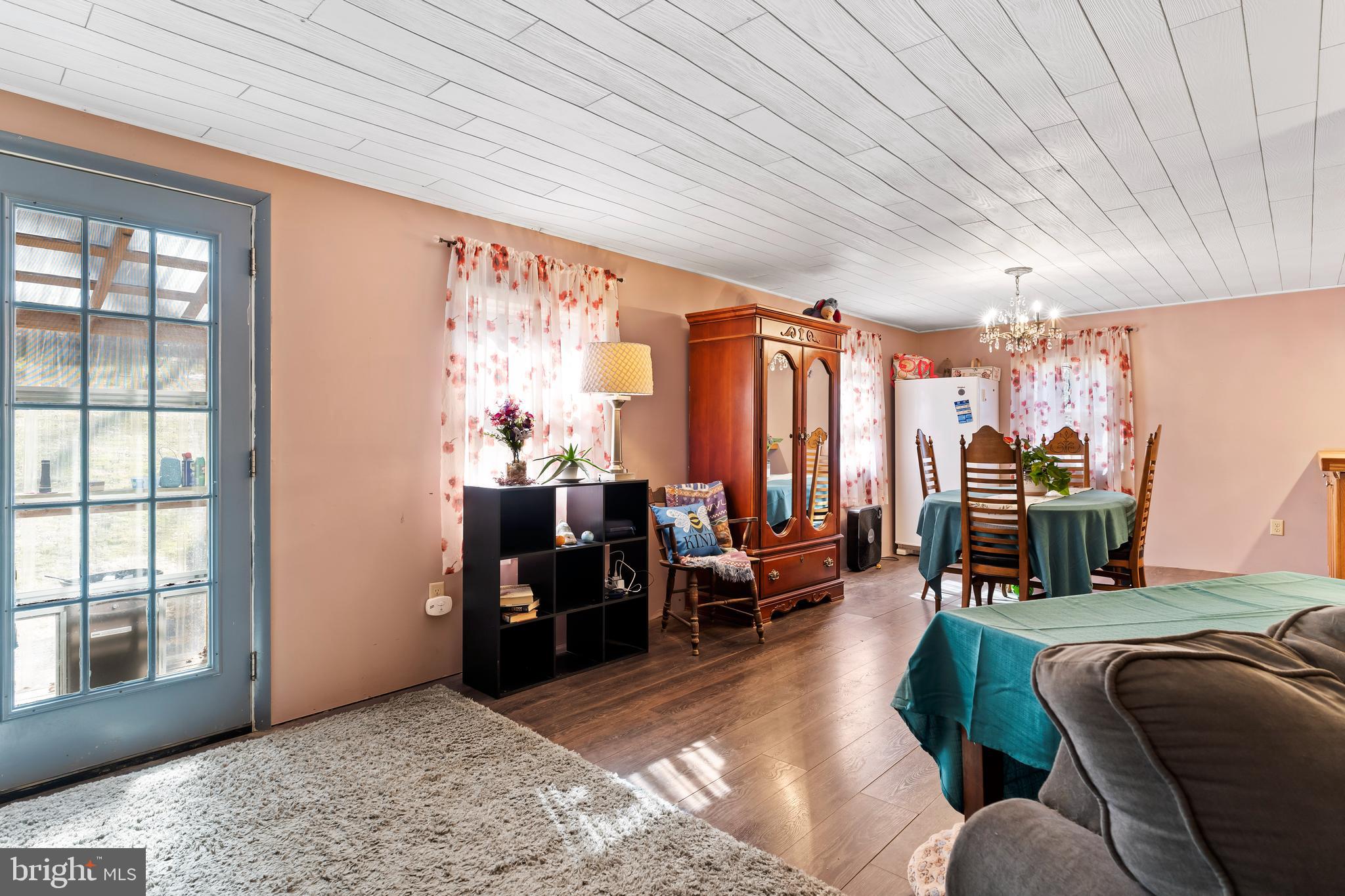 295 GREENBRIAR ROAD