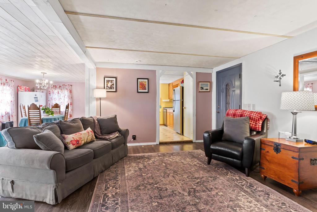 295 GREENBRIAR ROAD