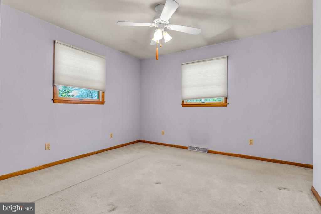 54 LOSHES RUN ROAD