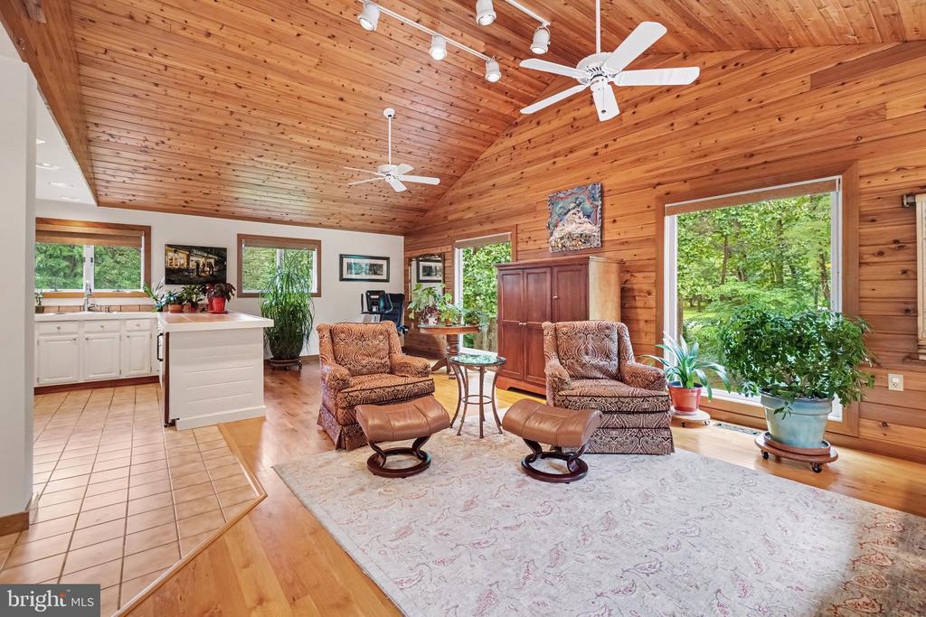 22 BARNETT DRIVE