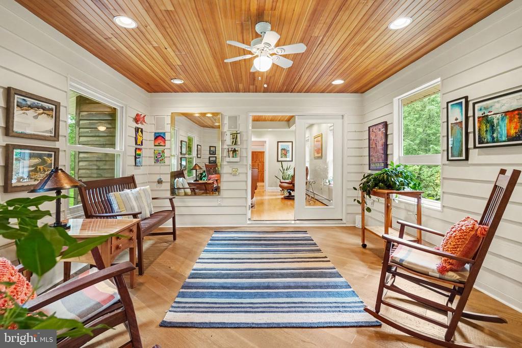 22 BARNETT DRIVE
