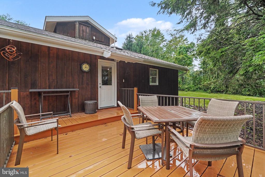22 BARNETT DRIVE