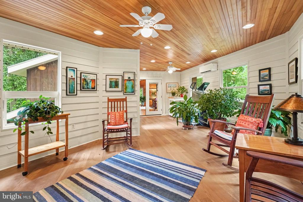 22 BARNETT DRIVE