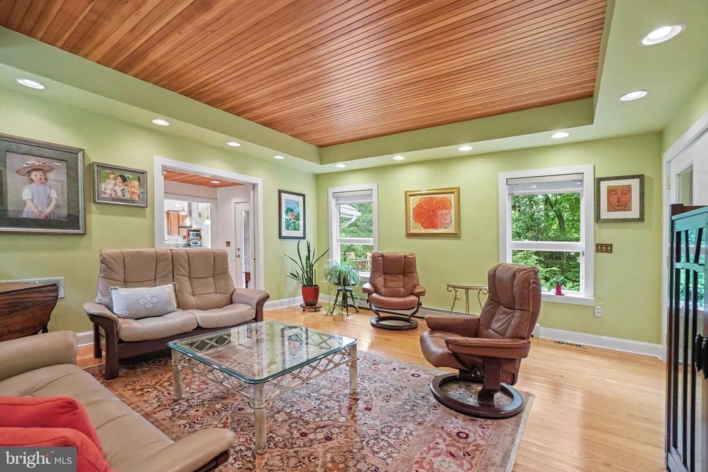 22 BARNETT DRIVE