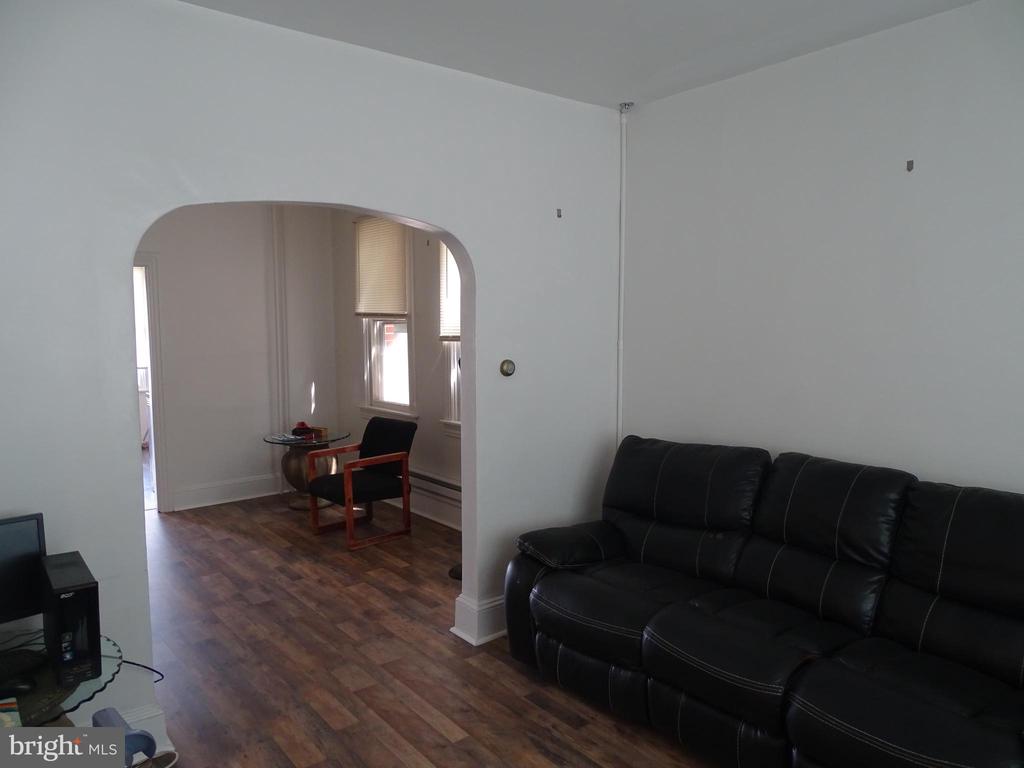217 N 5th St