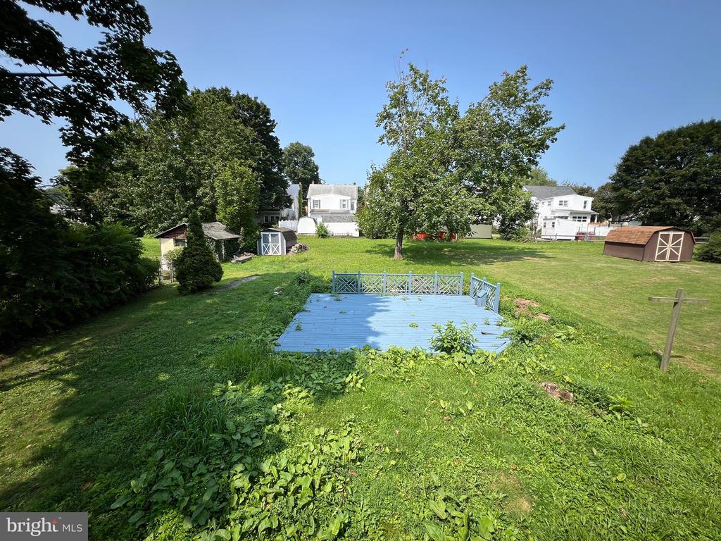 35 Moyer St