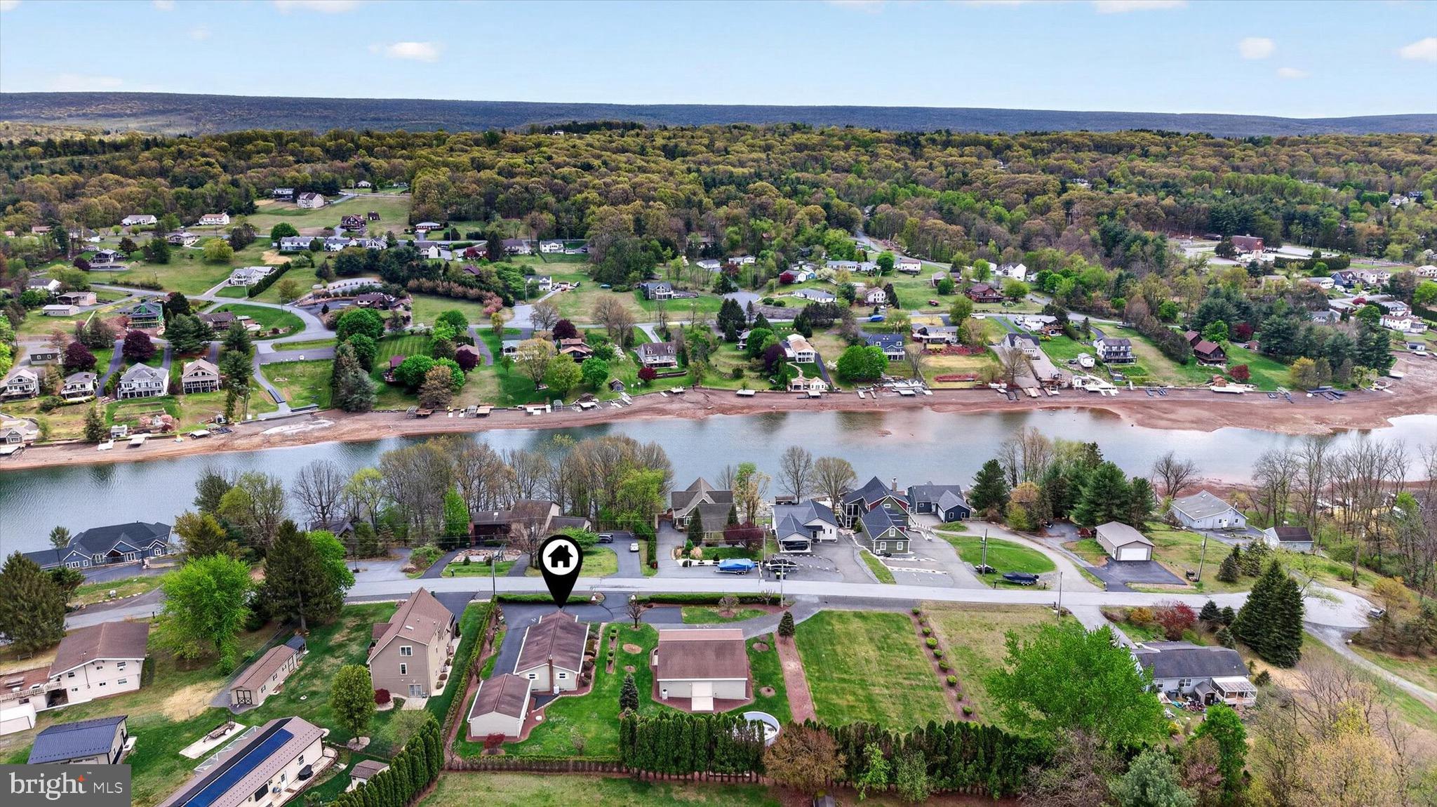 1472 BEARCAT COVE
