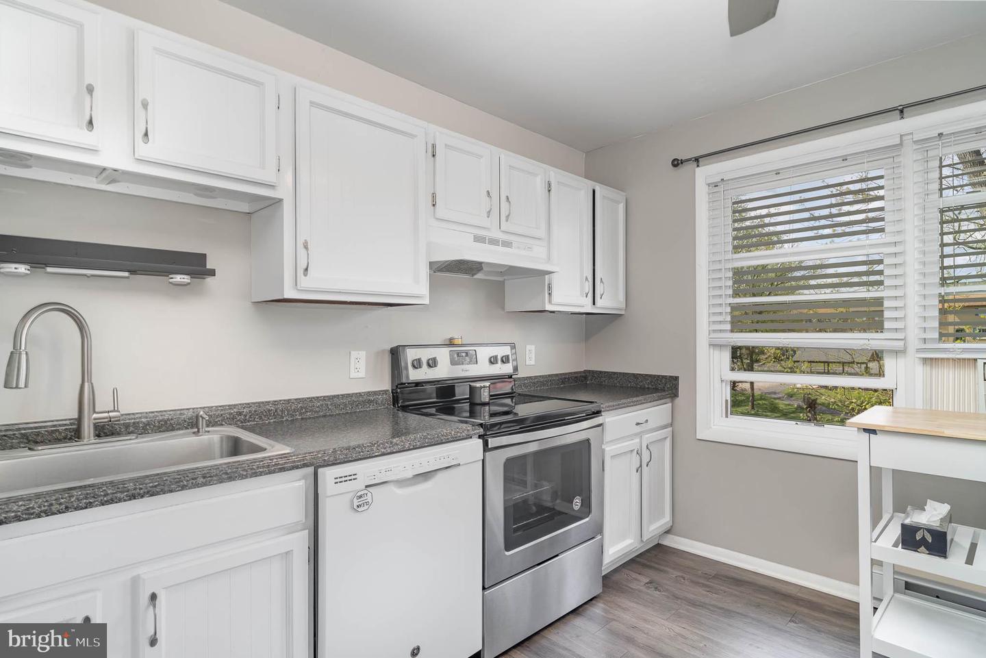 138 White Dogwood Dr