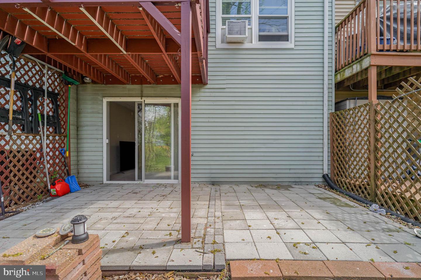 138 White Dogwood Dr