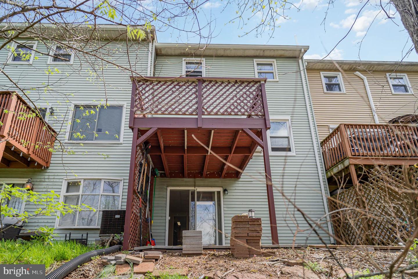 138 White Dogwood Dr