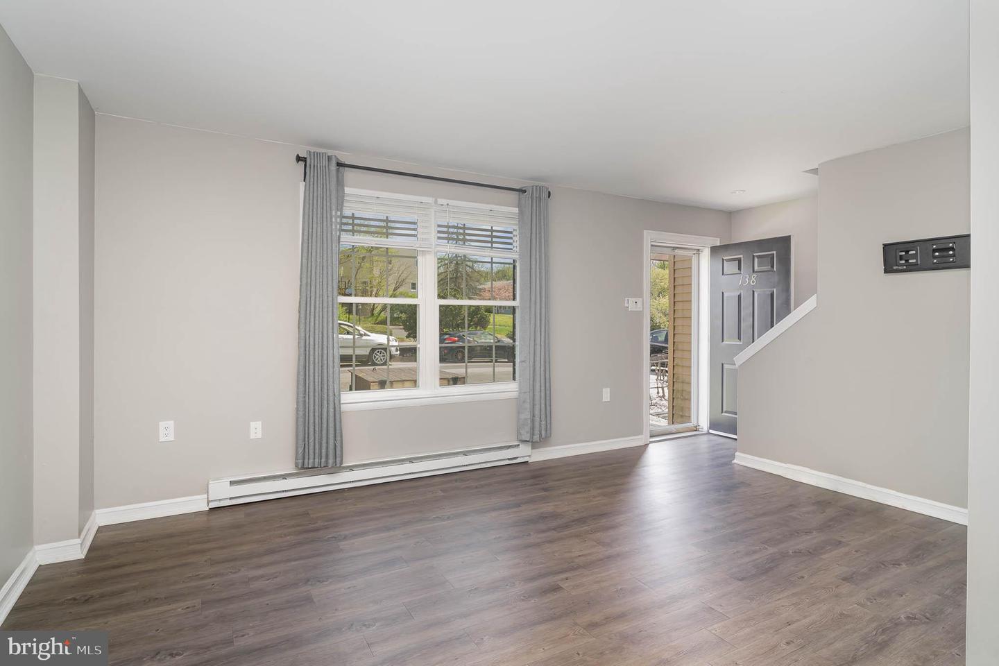 138 White Dogwood Dr