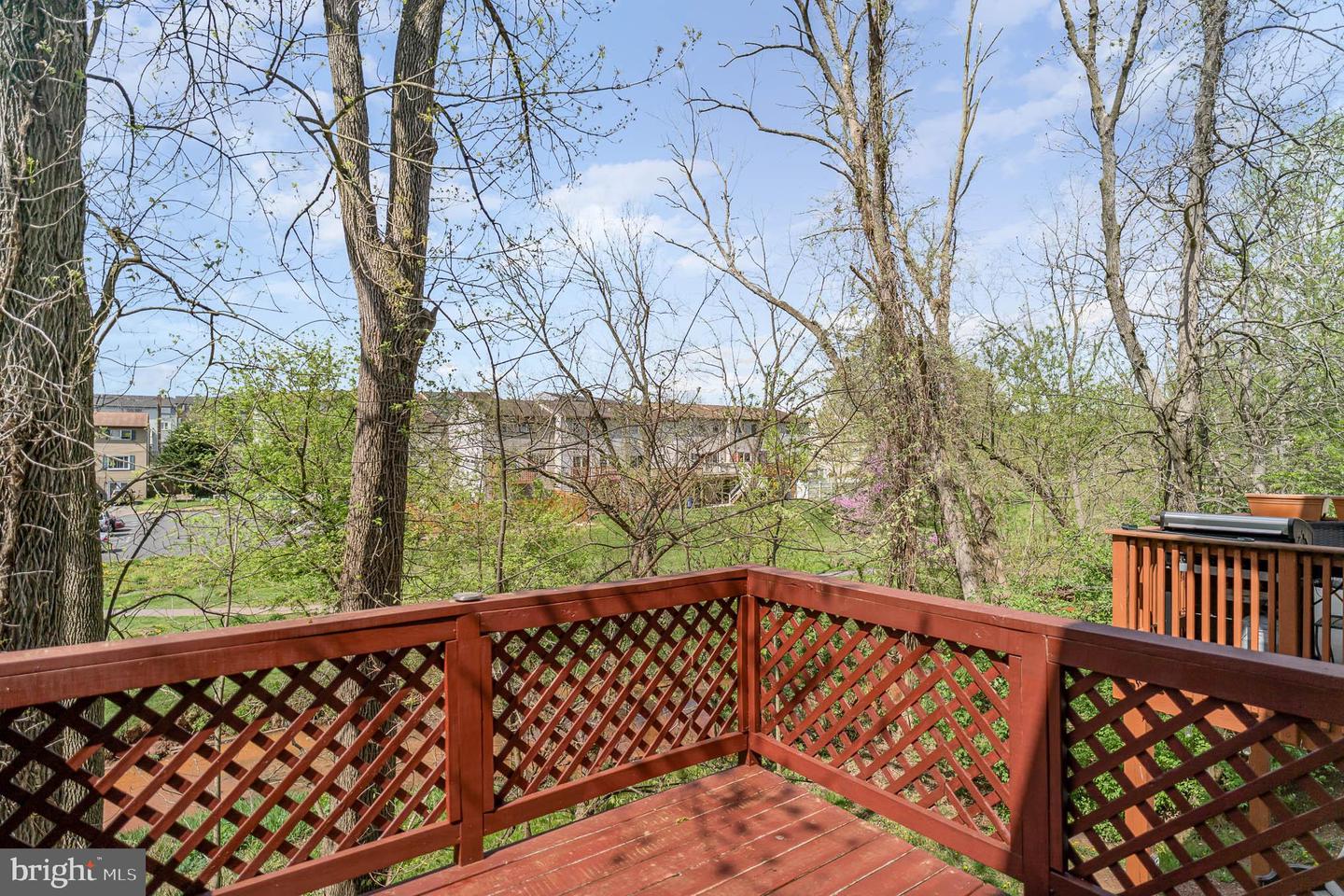 138 White Dogwood Dr