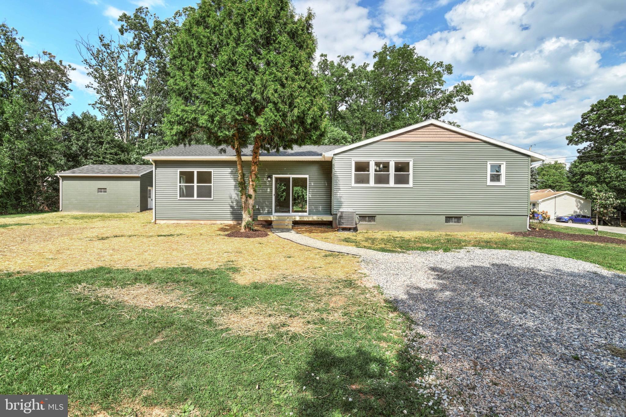 805 Buck Rd