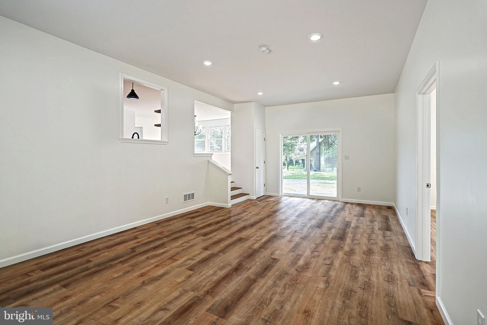 805 Buck Rd