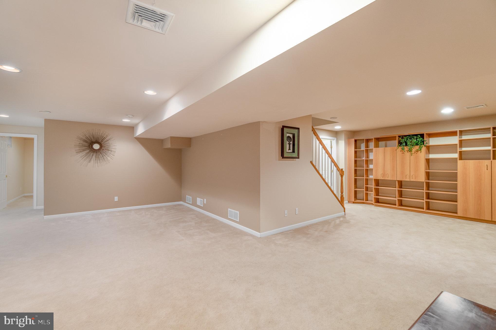 1273 Laurel Oak Ln