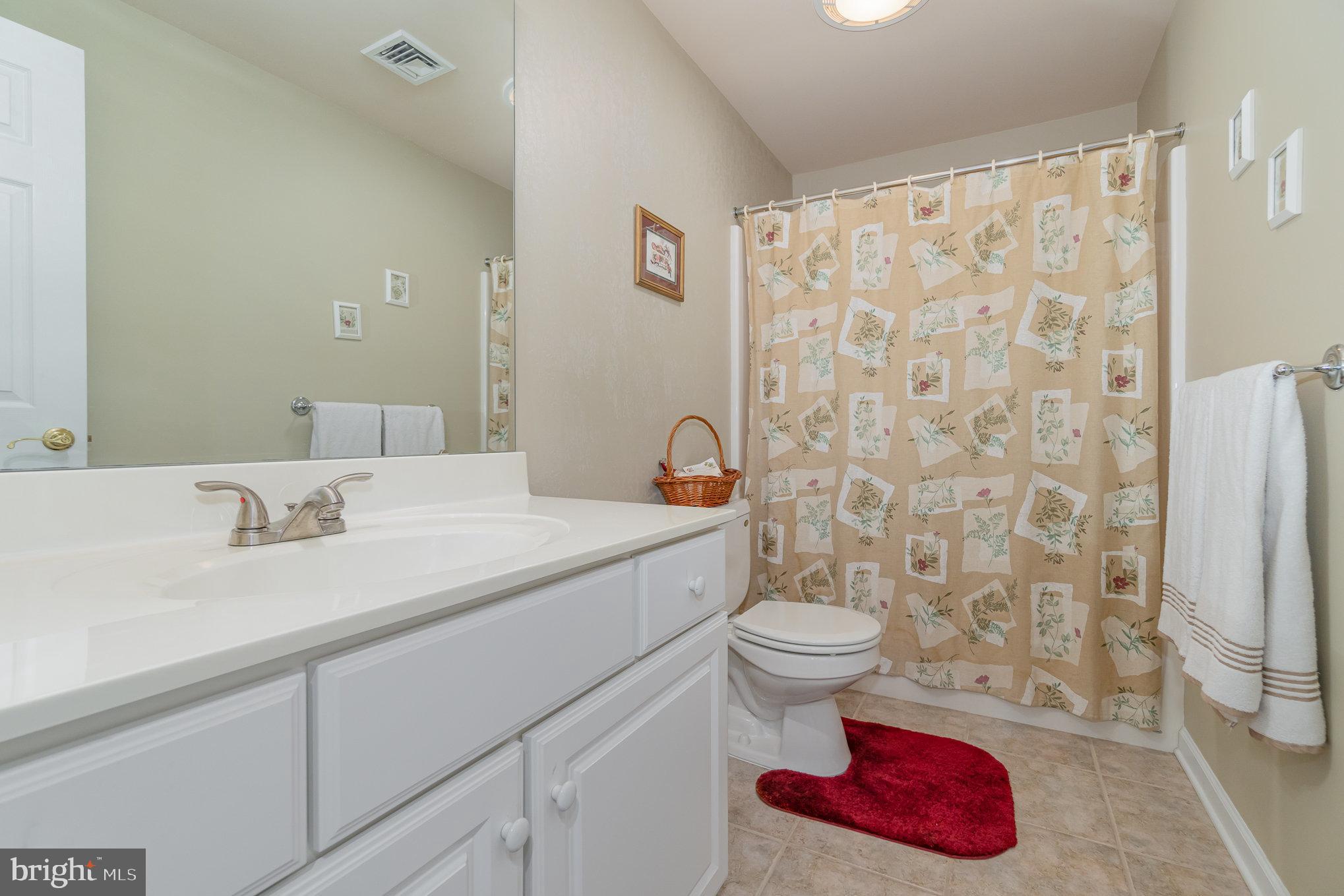 1273 Laurel Oak Ln