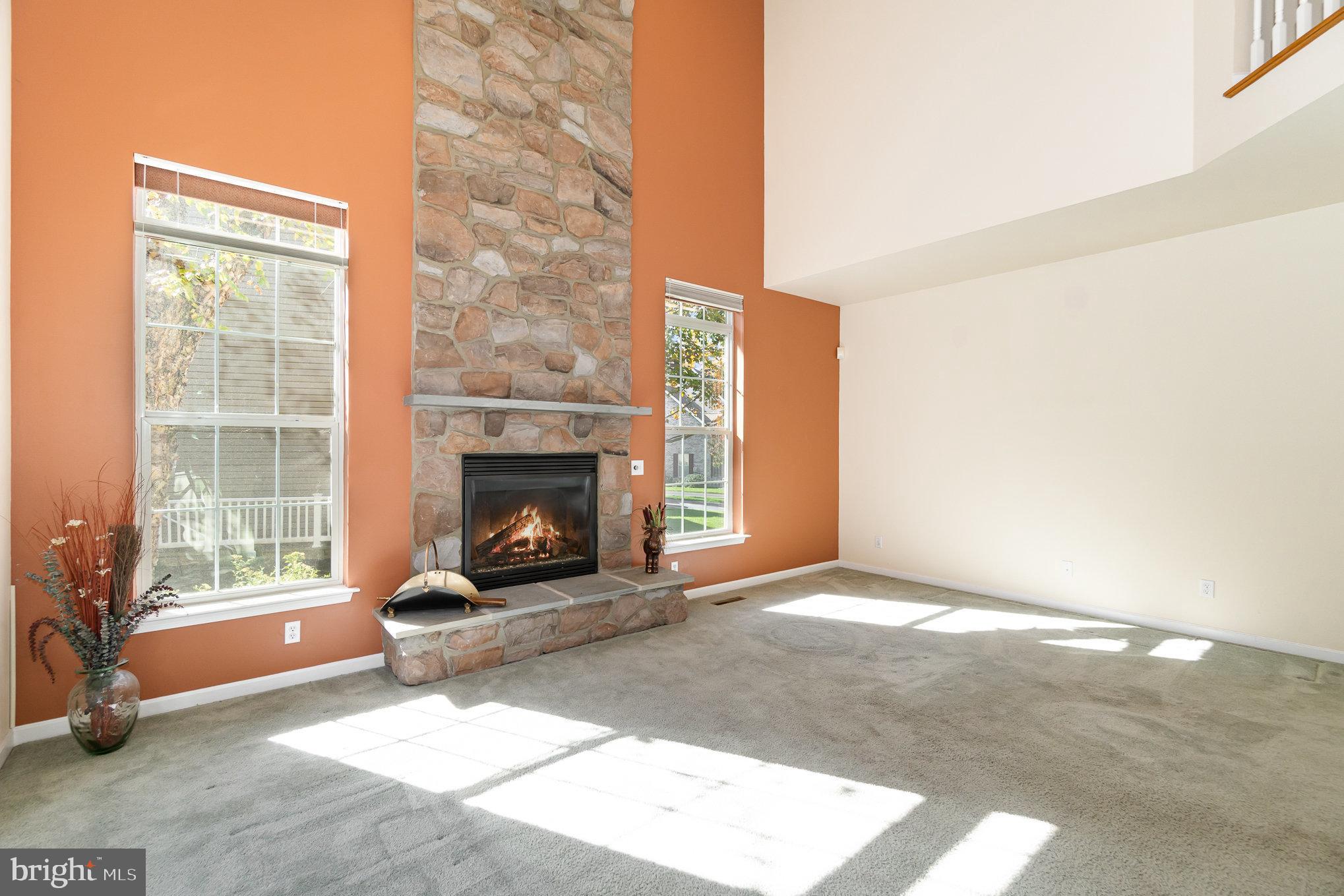 1273 Laurel Oak Ln