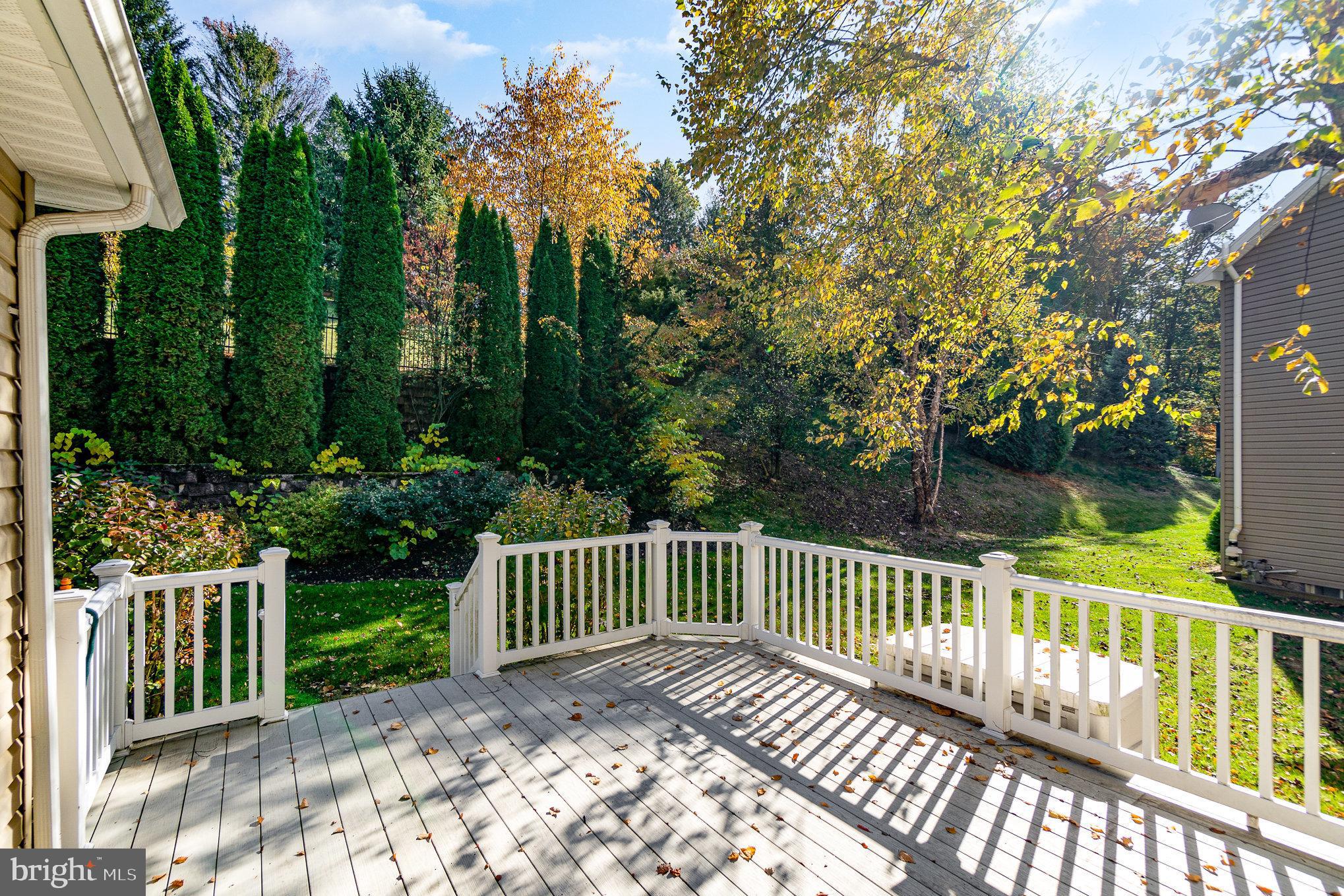 1273 Laurel Oak Ln