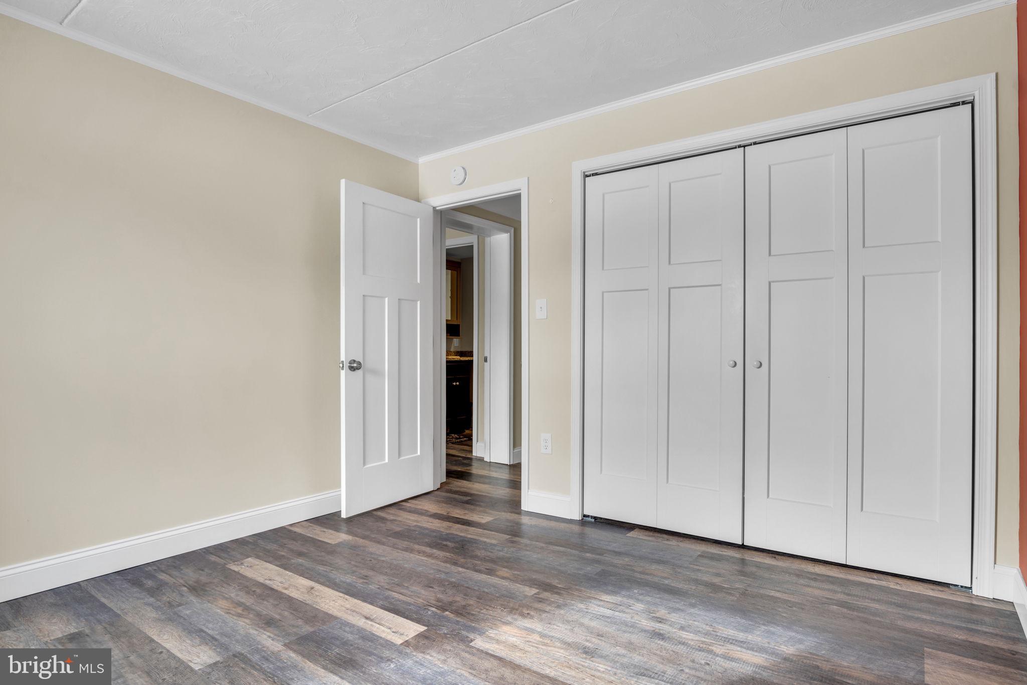 532 W Siddonsburg Rd