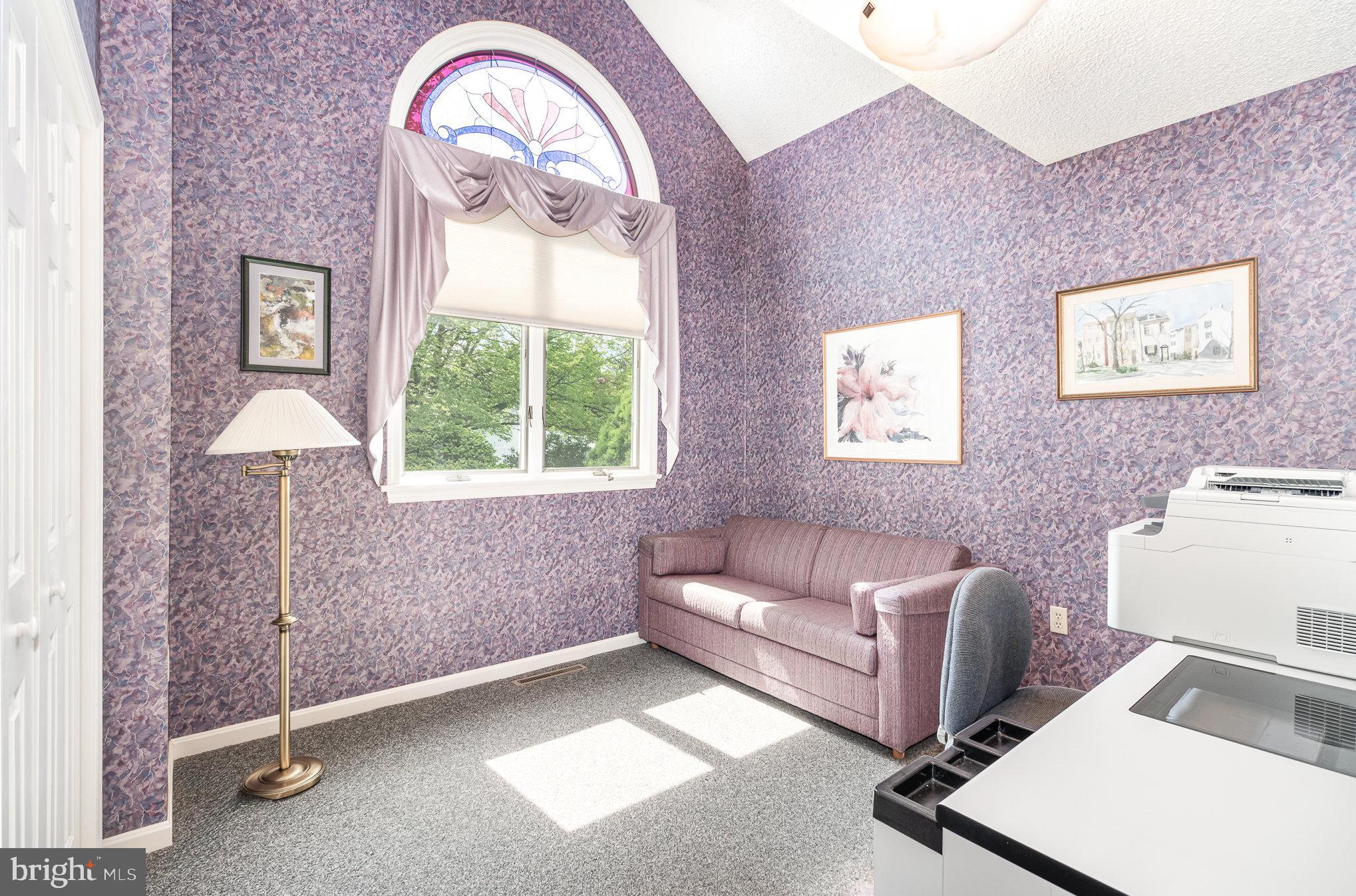 103 Midway Dr