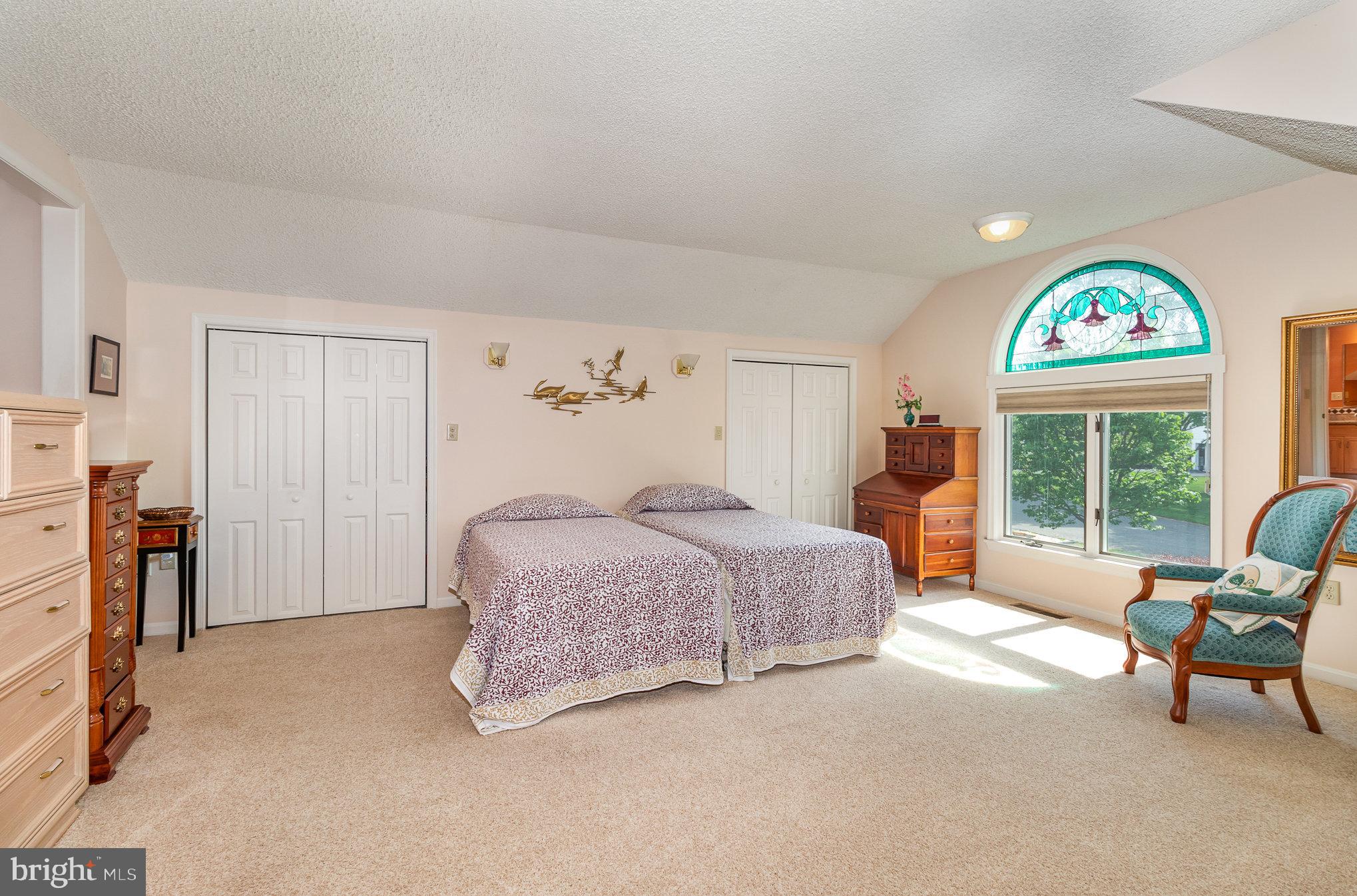103 Midway Dr
