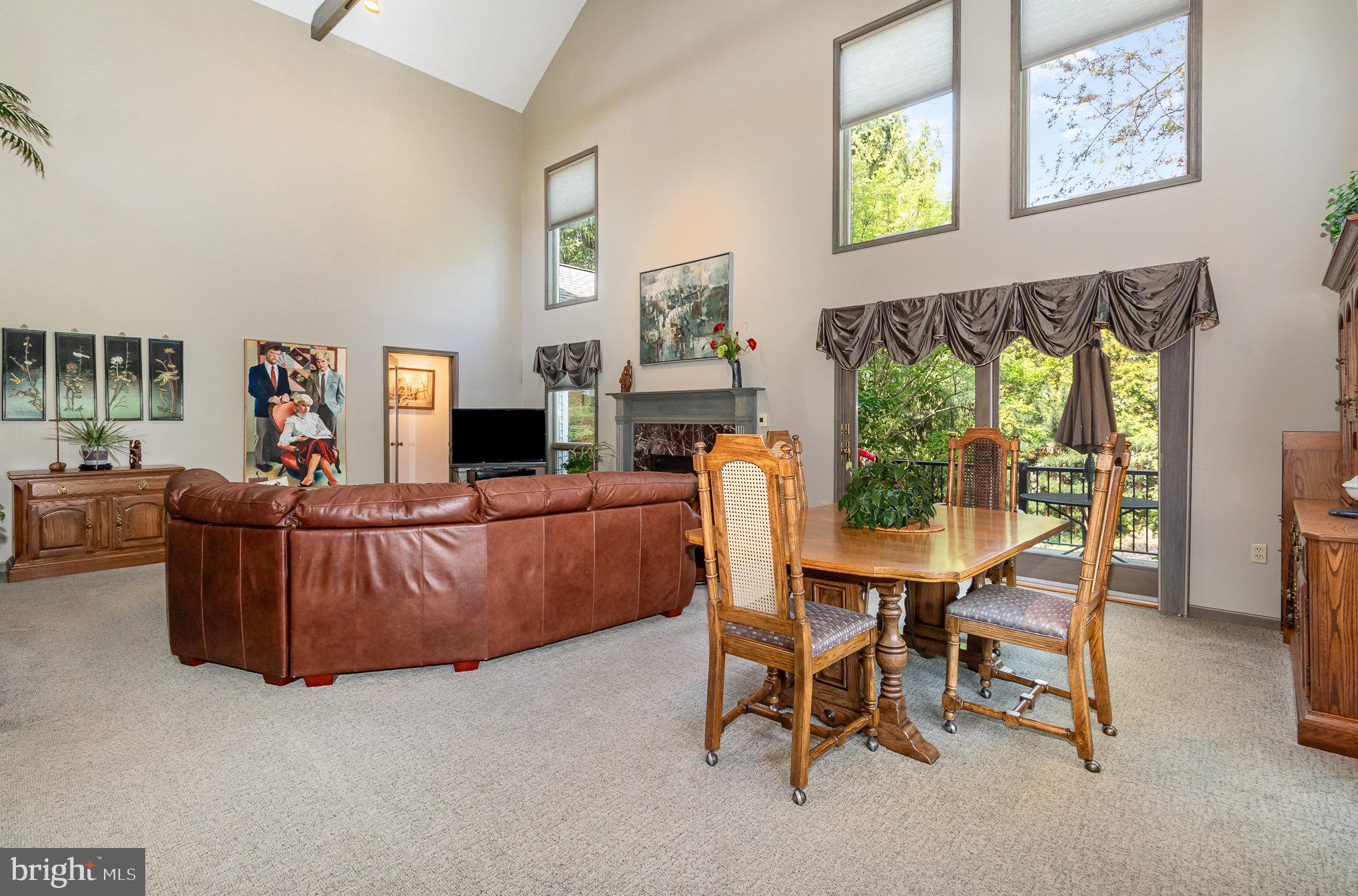 103 Midway Dr
