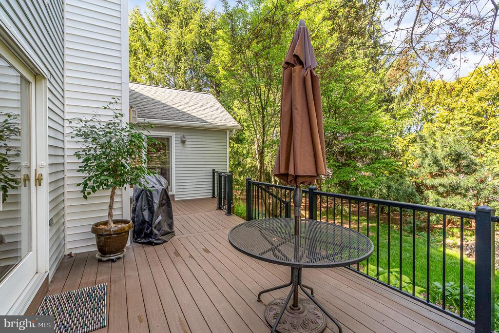 103 Midway Dr
