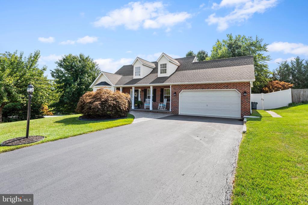 6 Violet Dr