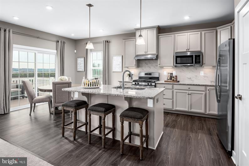307 Kelso Dr