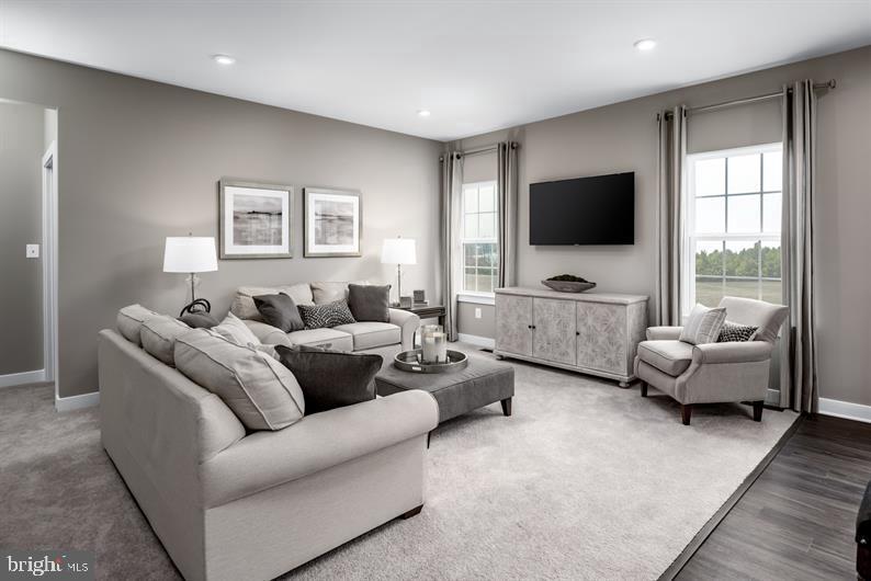 307 Kelso Dr