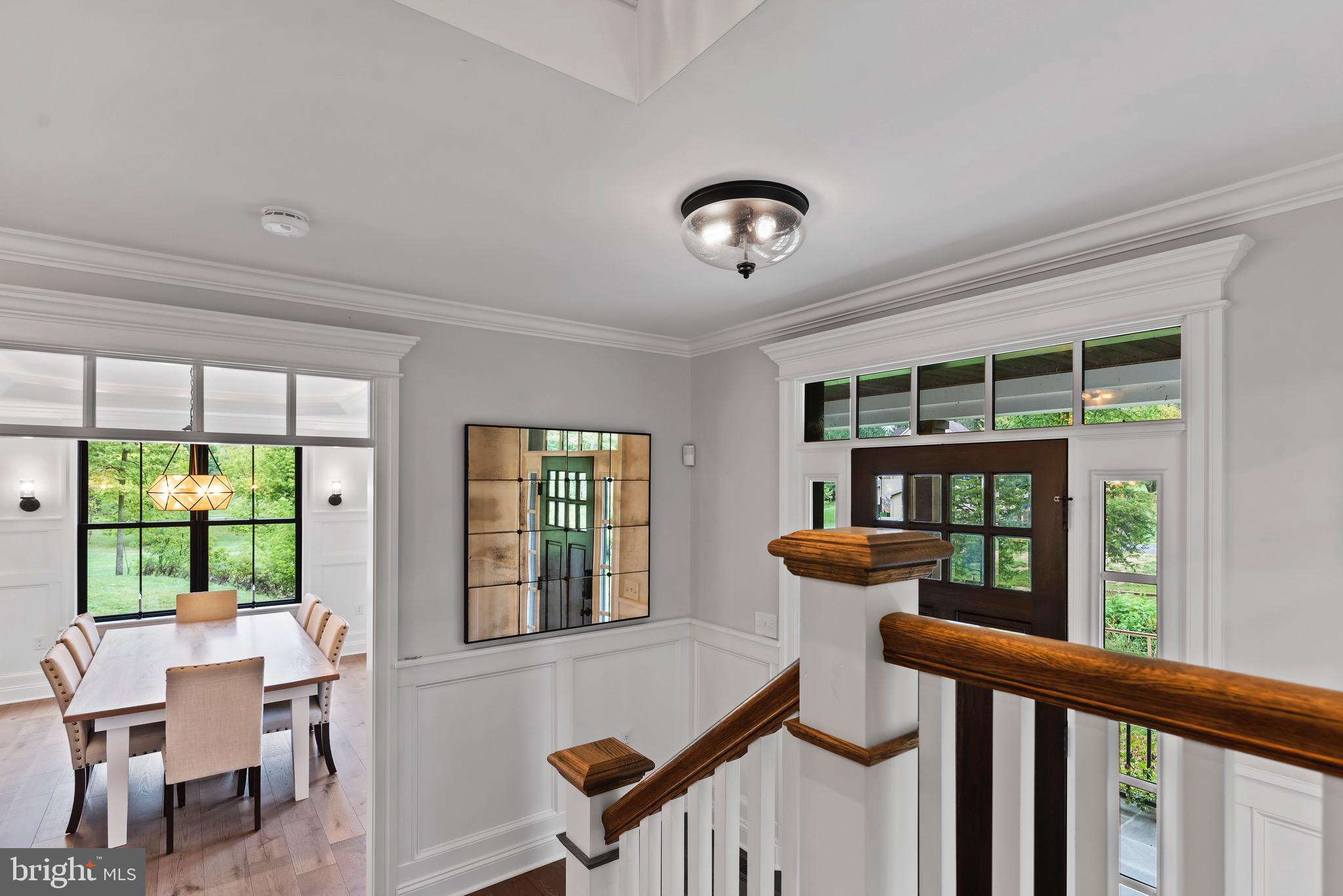 26 Jennifer Ln