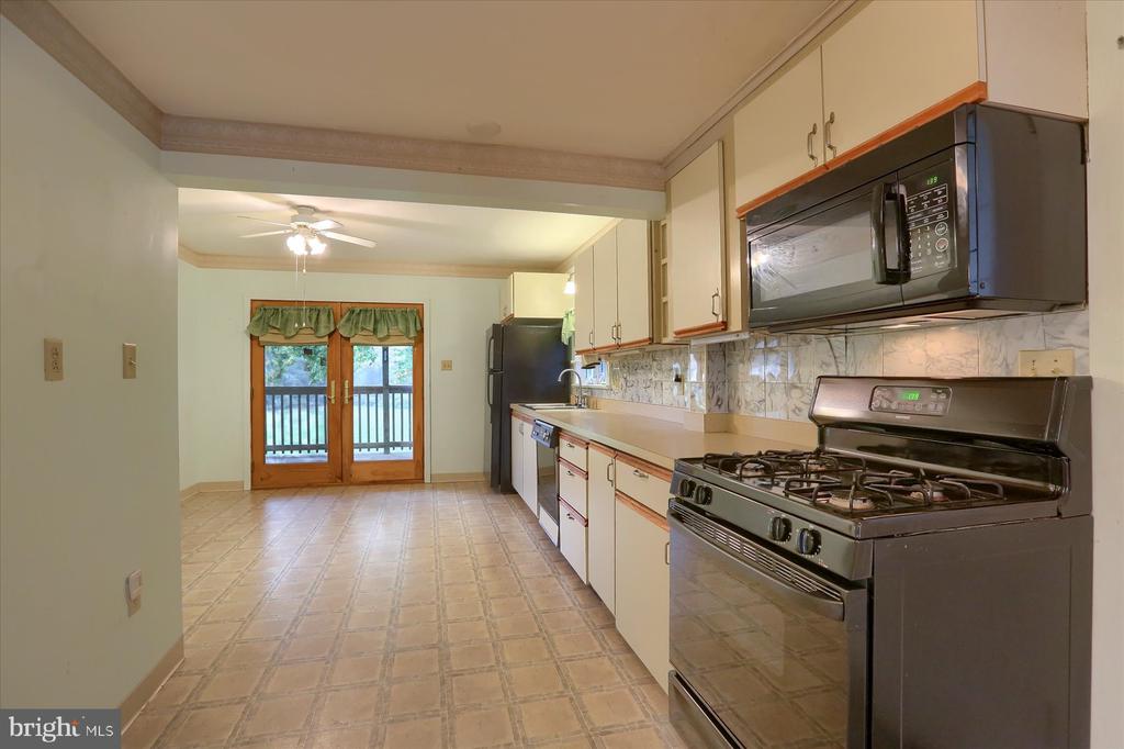 428 Valley Rd