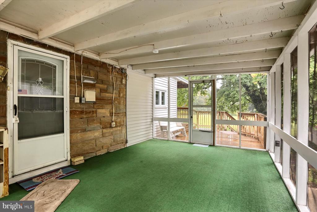428 Valley Rd
